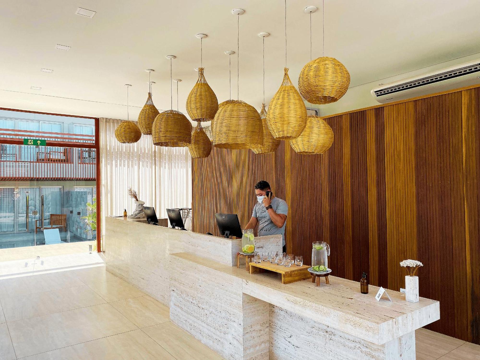 Flat Ile De Pipa Varanda - By Almare Apartment