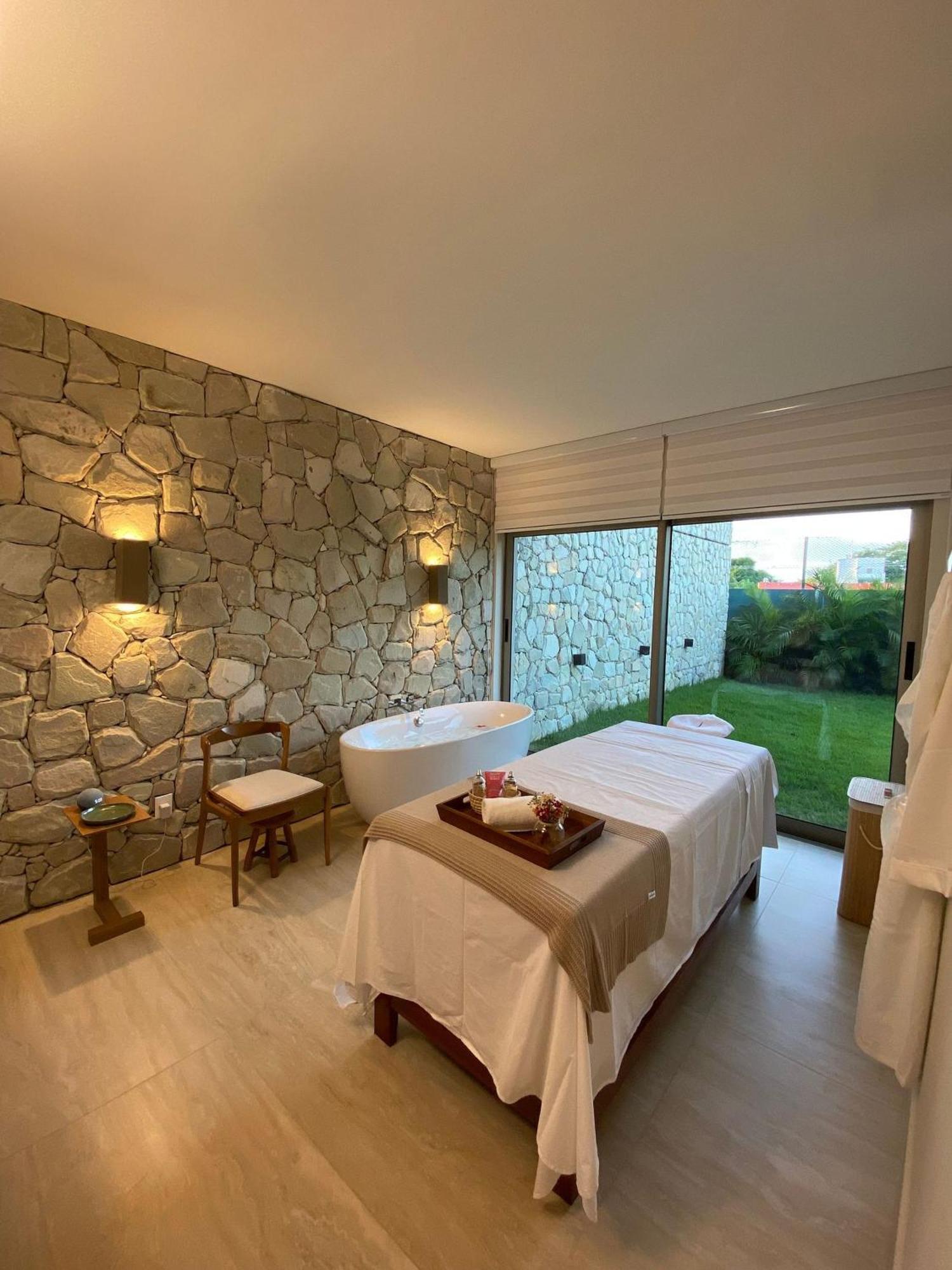 Flat Ile De Pipa Varanda - By Almare Apartment